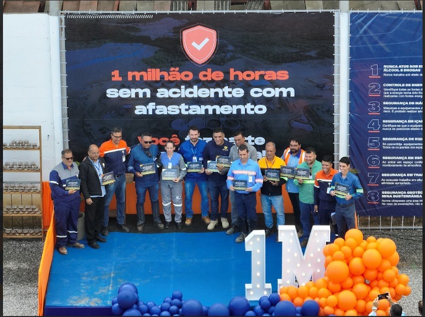Aura Minerals celebra 1 milhão de horas sem acidentes com afastamento no projeto Borborema