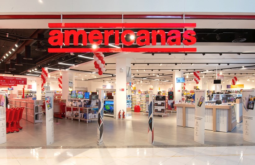 Fachada de uma das lojas Americanas, que está contratando temporários